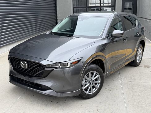 Used 2024 MAZDA CX-5 AWD 2.5 S w/ Select Package image 2