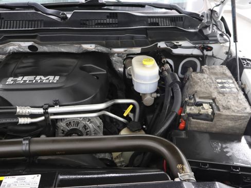 Used 2018 RAM 2500 Big Horn AWD/4WD image 15