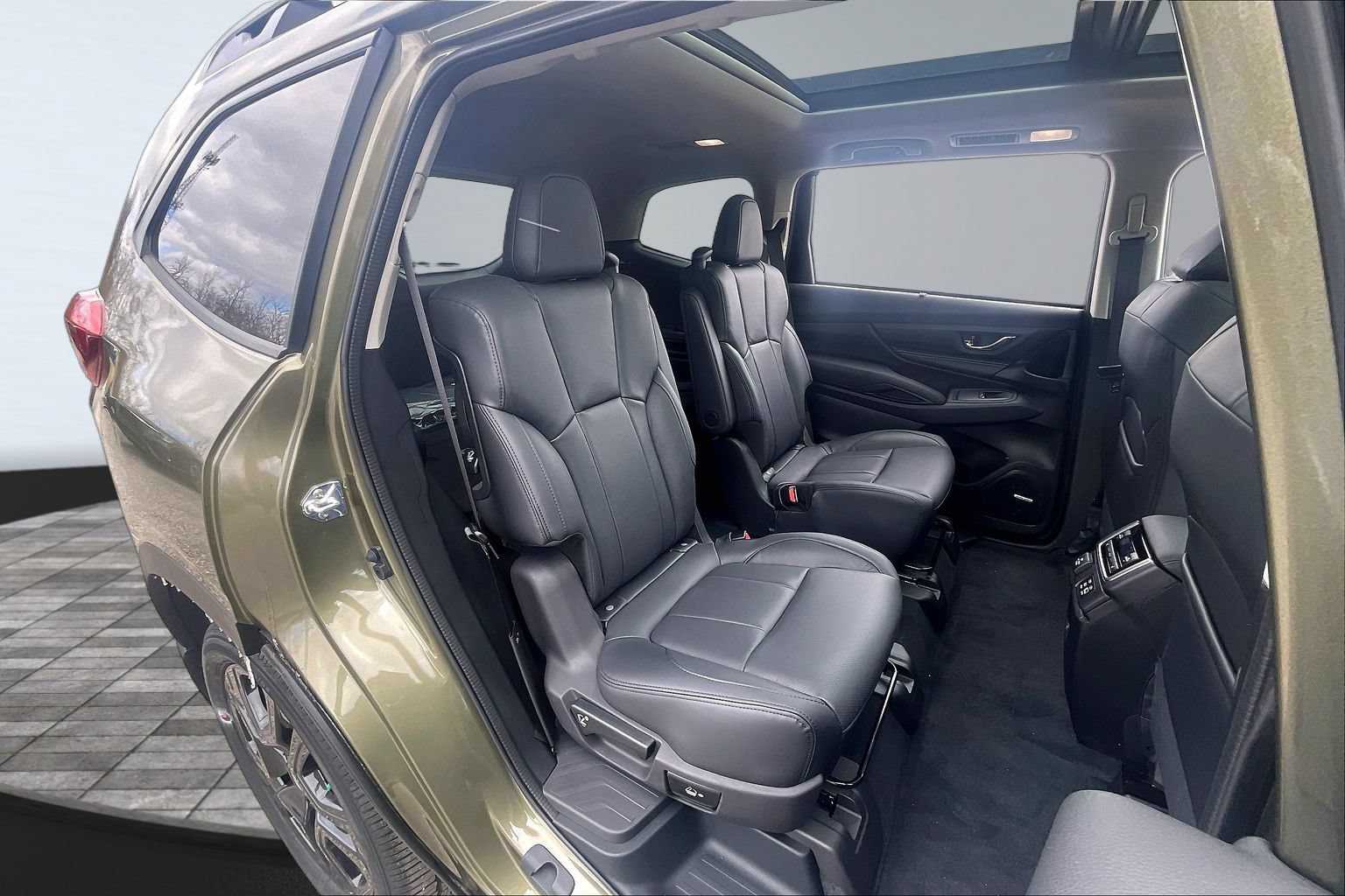 New 2026 Subaru Ascent Bronze Edition w/ Popular Package #2 AWD/4WD image 23