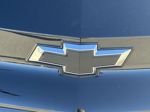 Used 2023 Chevrolet Bolt EUV Premier w/ Sun & Sound Package image 31