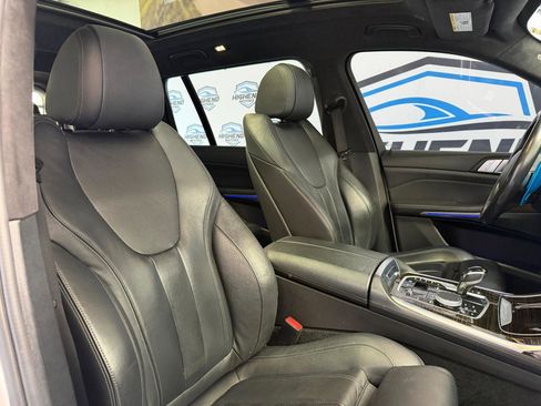 Used 2021 BMW X7 xDrive40i w/ M Sport Package image 30
