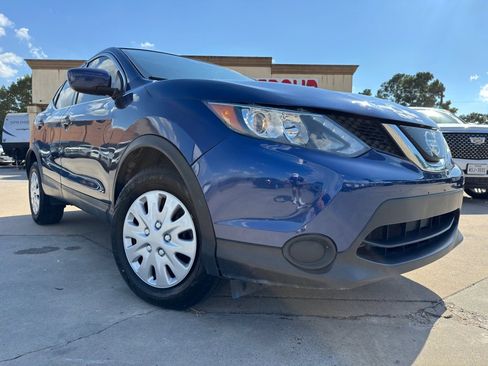 Used 2019 Nissan Rogue Sport S image 32