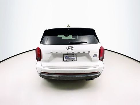 Certified 2025 Hyundai Palisade Calligraphy AWD/4WD image 6