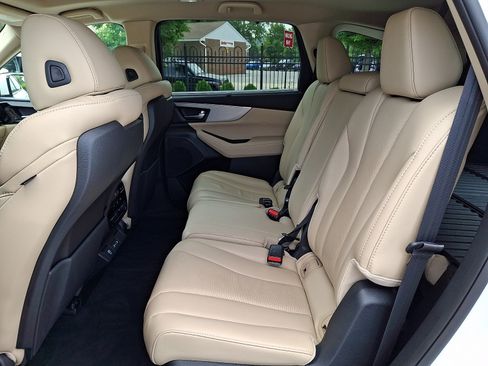 Used 2023 Acura MDX SH-AWD w/ Technology Package image 10