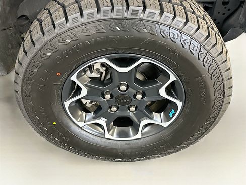 Used 2023 Jeep Wrangler Unlimited Rubicon 4xe w/ Safety Group image 11