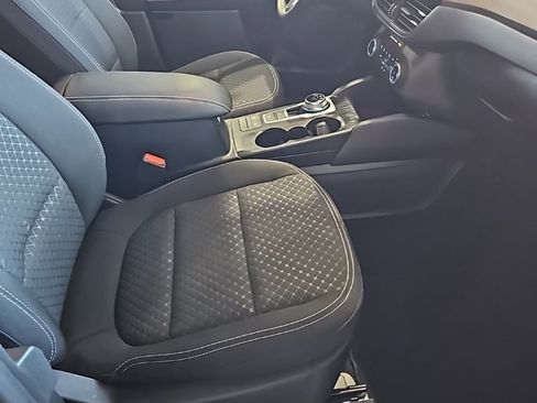 Used 2023 Ford Escape Active image 13