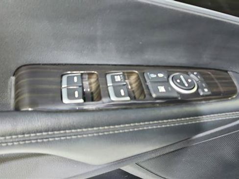 Used 2020 Kia Sorento L FWD image 17