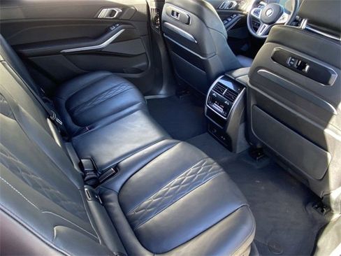 Certified 2025 BMW X7 M60i w/ Executive Package image 16