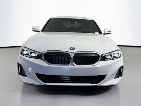 New 2026 BMW 330i Sedan w/ Convenience Package RWD image 2