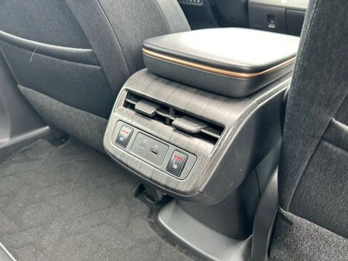 Used 2023 Nissan Ariya FWD image 53