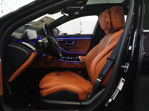 New 2026 Mercedes-Benz S 580 4MATIC Sedan image 2