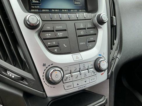 Used 2017 Chevrolet Equinox LT w/ Convenience Package FWD image 23