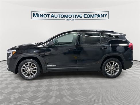 Used 2022 GMC Terrain SLT image 5