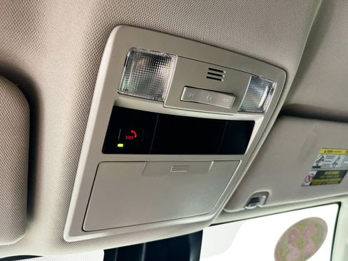 Used 2022 Toyota Tacoma SR5 w/ Technology Package image 22