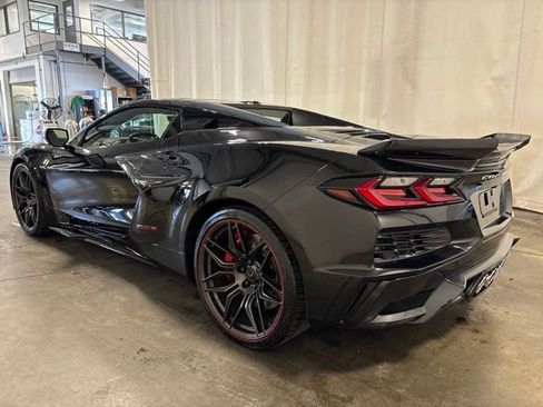 Used 2023 Chevrolet Corvette Z06 w/ Chrome Exterior Badge Package RWD image 6