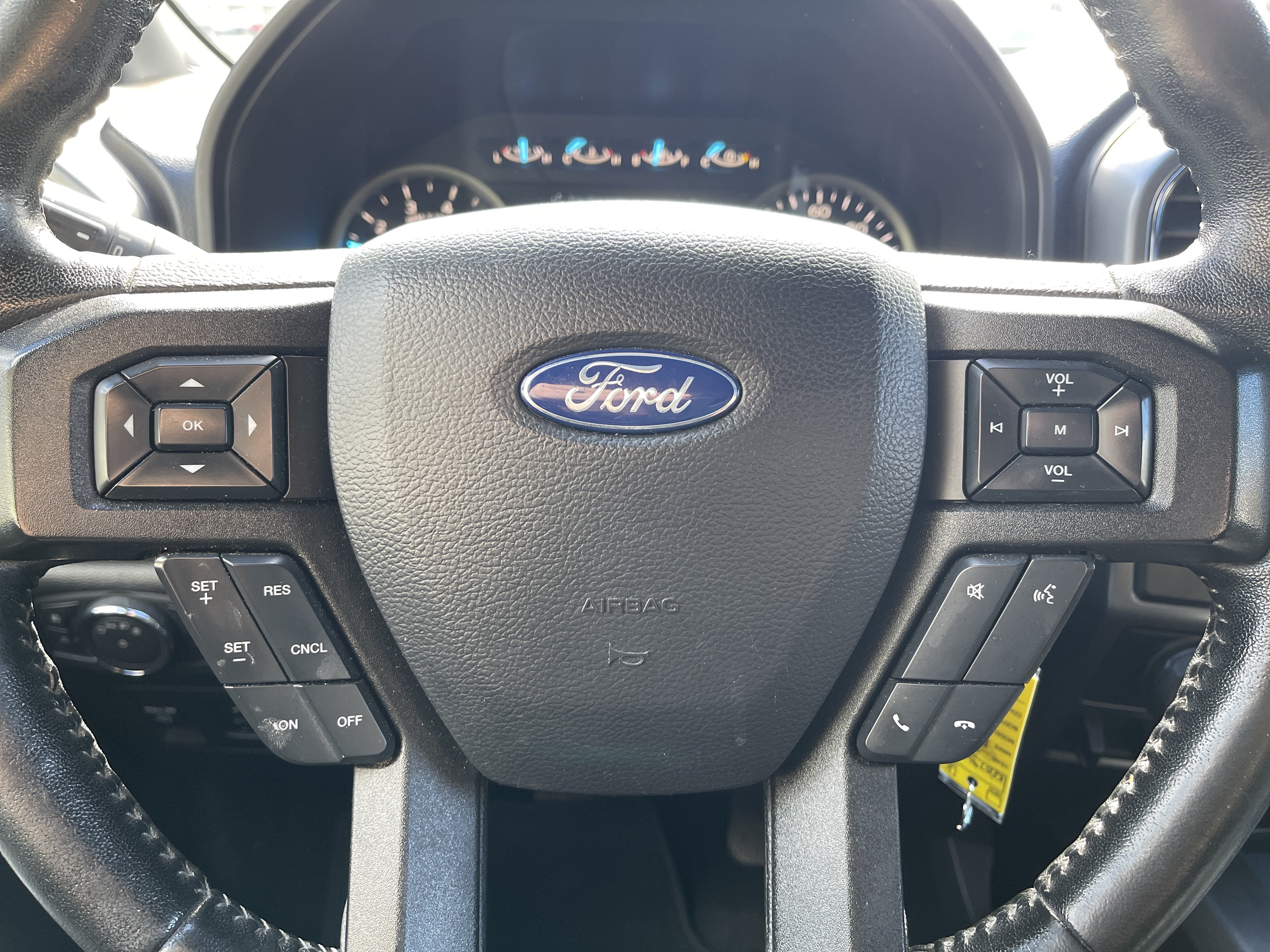 Used 2019 Ford F150 XLT w/ Equipment Group 302A Luxury AWD/4WD image 14