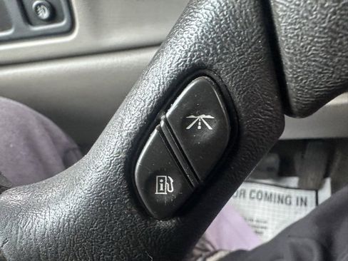 Used 2005 GMC Sierra 1500 SLE w/ Light Duty Power Package image 25