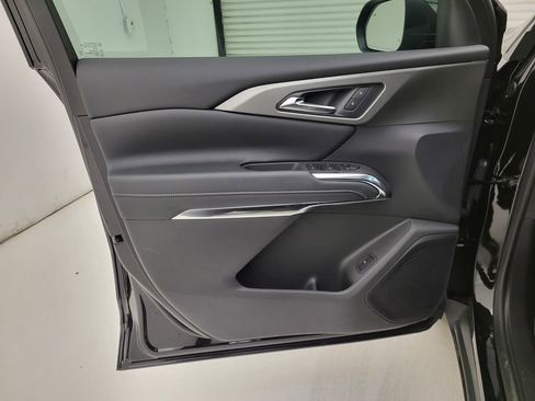 New 2026 Chevrolet Traverse LT w/ Driver Confidence Package image 25