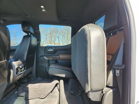 Used 2019 Chevrolet Silverado 1500 High Country AWD/4WD image 29