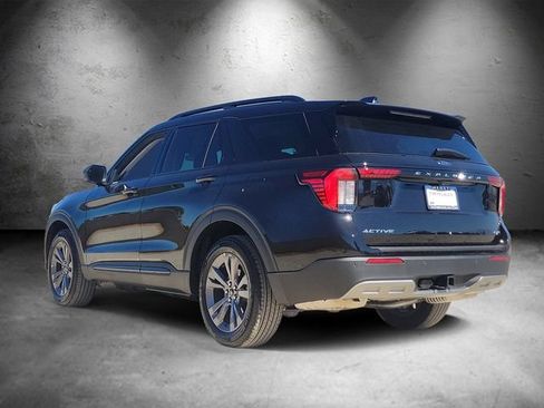 New 2026 Ford Explorer Active w/ Active Comfort Package AWD/4WD image 4