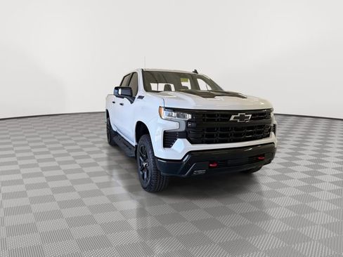 Certified 2025 Chevrolet Silverado 1500 LT Trail Boss w/ LT Trail Boss Premium Package image 3