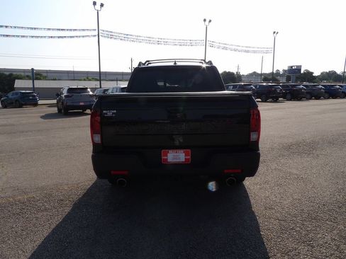Used 2025 Honda Ridgeline Black Edition image 5