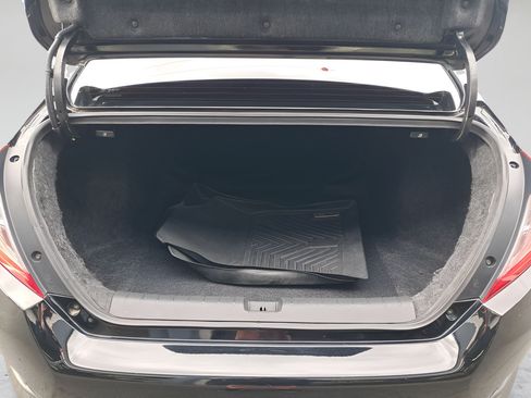 Used 2017 Honda Civic EX-L image 19