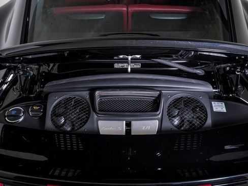 Used 2019 Porsche 911 Turbo S image 33