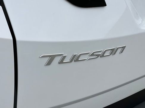 New 2026 Hyundai Tucson SEL image 9