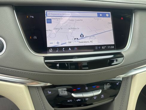 Used 2023 Cadillac XT5 Premium Luxury FWD image 16