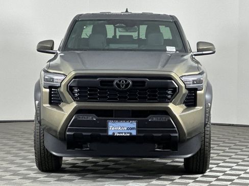 New 2025 Toyota Tacoma TRD Off-Road image 9