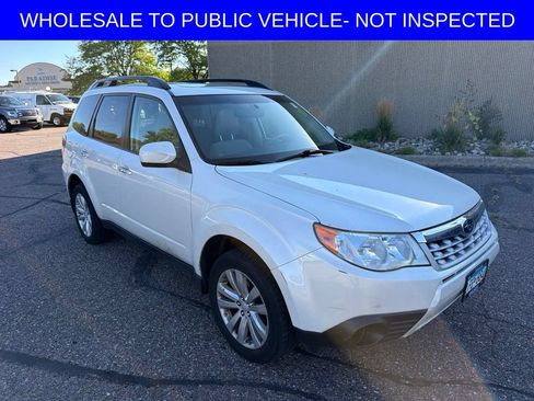Used 2013 Subaru Forester 2.5X Premium AWD/4WD image 9