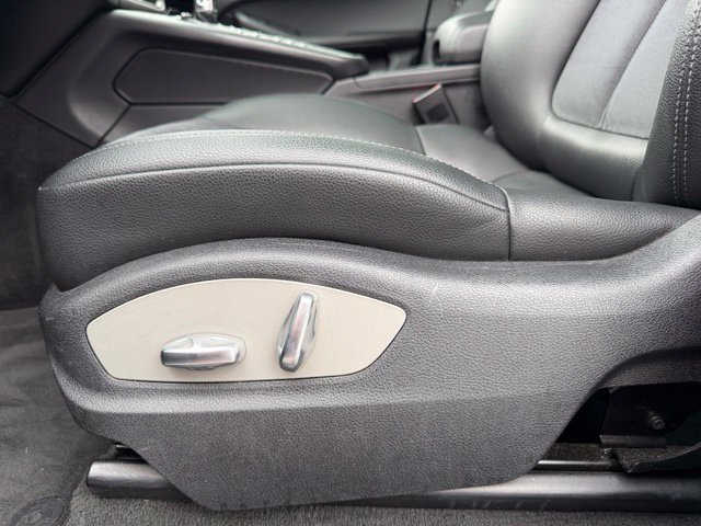 Used 2021 Porsche Macan AWD/4WD image 27