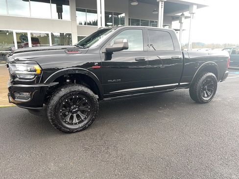 Used 2020 RAM 3500 Limited image 2