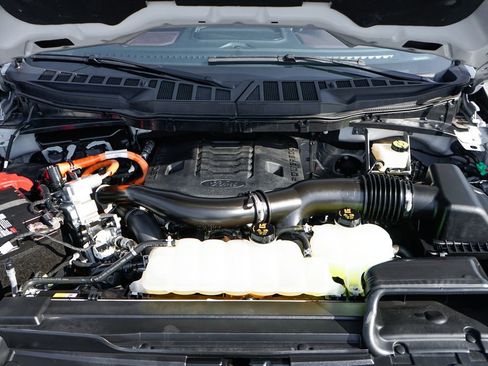 Used 2023 Ford F150 Lariat w/ Equipment Group 502A High image 13