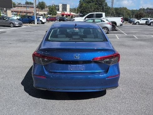 Used 2022 Honda Civic LX image 6