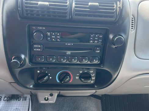 Used 1998 Ford Ranger XLT RWD image 15