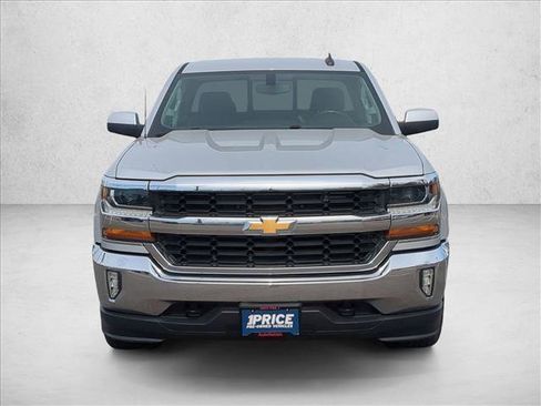 Used 2018 Chevrolet Silverado 1500 LT w/ Texas Edition image 2
