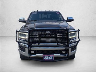 Used 2020 RAM 3500 Laramie video 2