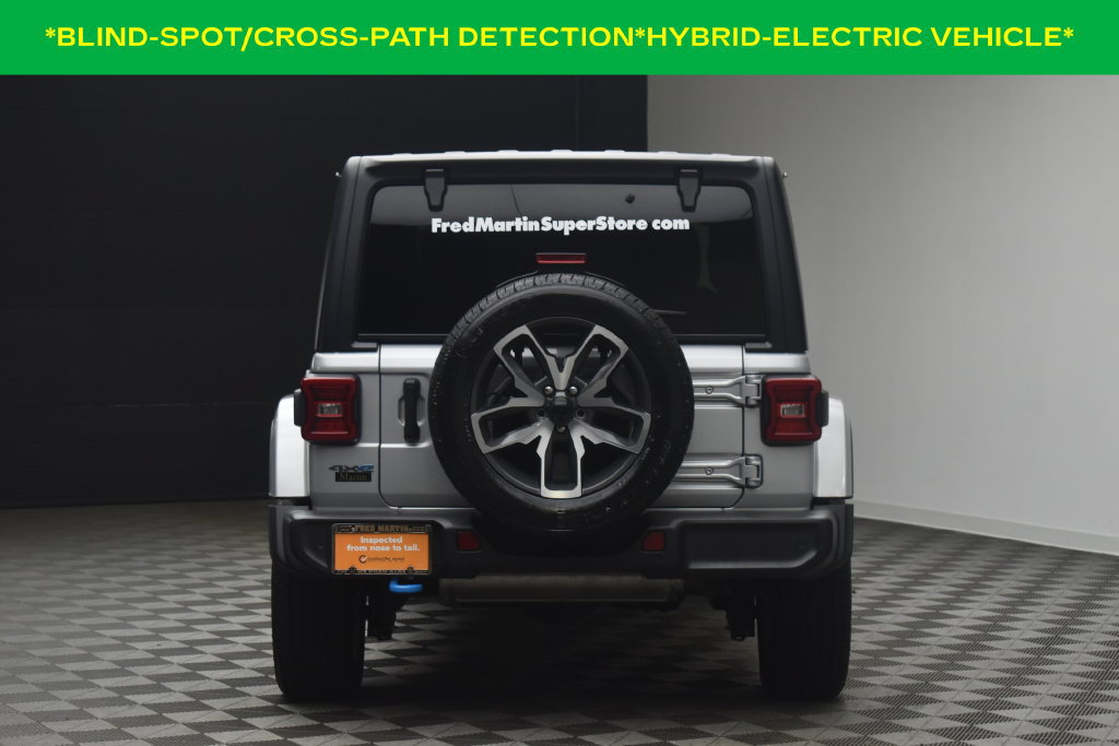 Certified 2024 Jeep Wrangler Unlimited w/ Convenience Group AWD/4WD image 6