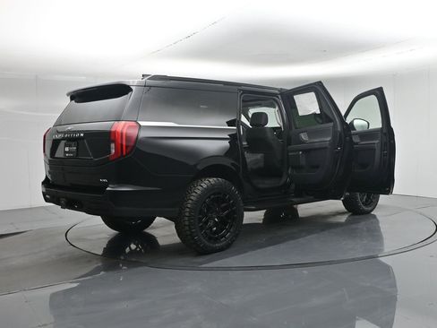 New 2026 Ford Expedition Max Active image 32