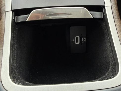 Used 2016 Lincoln MKX Reserve w/ Technology Package AWD/4WD image 29