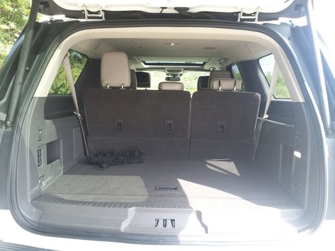 Used 2021 Ford Expedition Max Limited RWD image 16