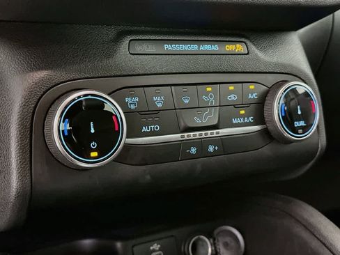 Certified 2025 Ford Escape ST-Line FWD image 17