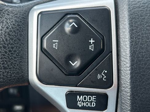 Used 2019 Toyota Tundra SR5 w/ TRD Sport Package AWD/4WD image 33
