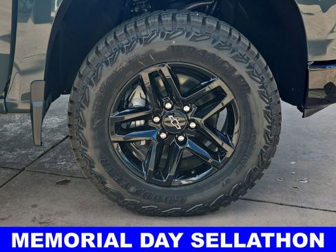 New 2026 Chevrolet Silverado 1500 LT Trail Boss w/ Convenience Package II AWD/4WD image 39
