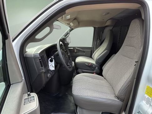 New 2025 Chevrolet Express 2500 w/ Driver Convenience Package RWD image 19