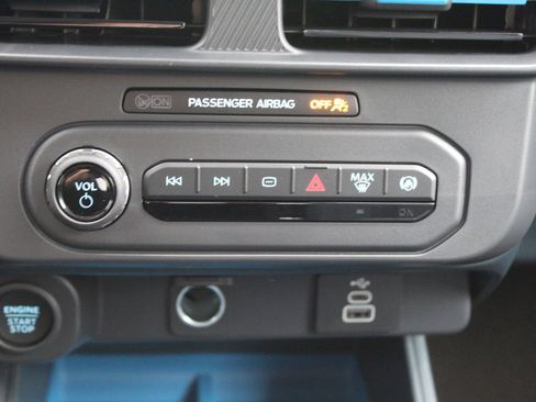 New 2025 Ford Maverick XLT w/ Equipment Group 301A image 26