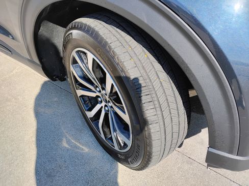 Used 2023 Ford Explorer ST-Line image 28