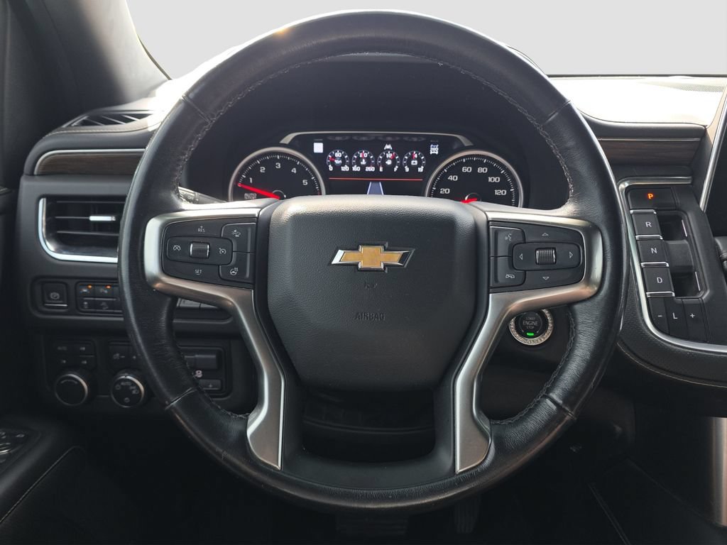 Used 2021 Chevrolet Suburban Premier w/ Premium Package AWD/4WD image 9